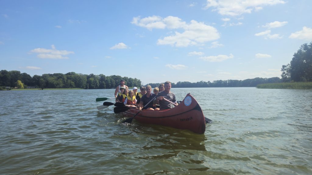 Kanufahrt unserer D1 auf dem Ruppiner See.