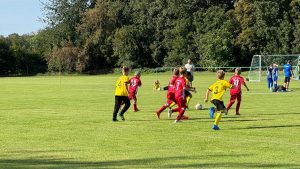 SV Concordia E2 im Angriff gegen Rackwitz beim KiFu-Turnier – Turnierbericht E2 Selben