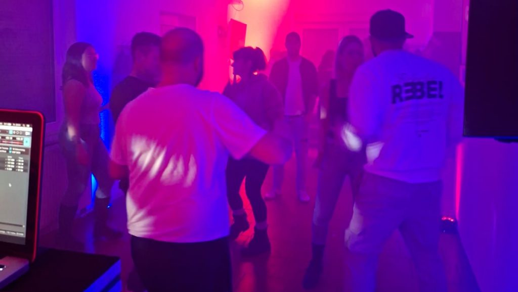 Wintergrillen 2025 beim SV Concordia Schenkenberg mit Tanz und Musik von DJ Tobias Rox im Vereinsheim